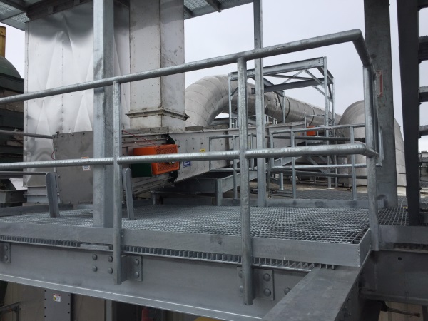 Drag Conveyor and Support Steel